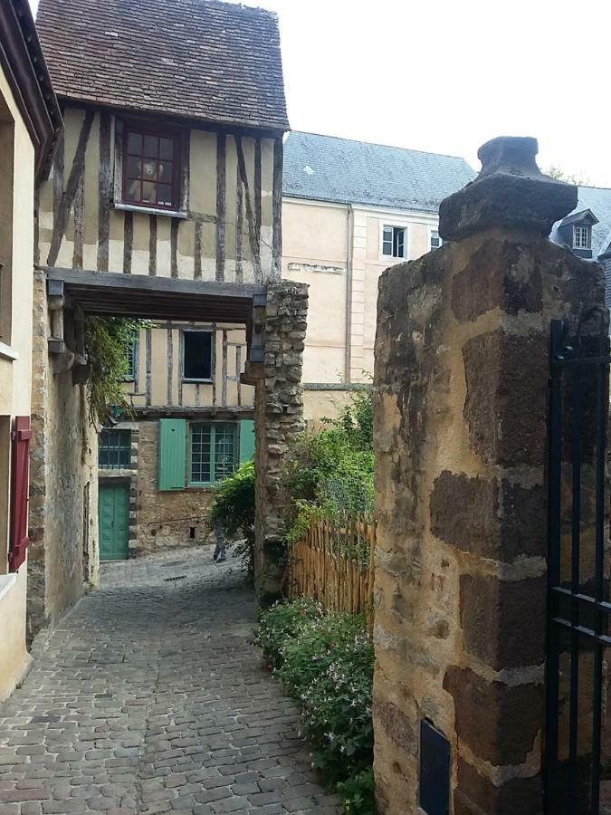 Logis Louisblanc, Muraille Romaine, Lit Queen-Size, Centre Ville 르망 외부 사진