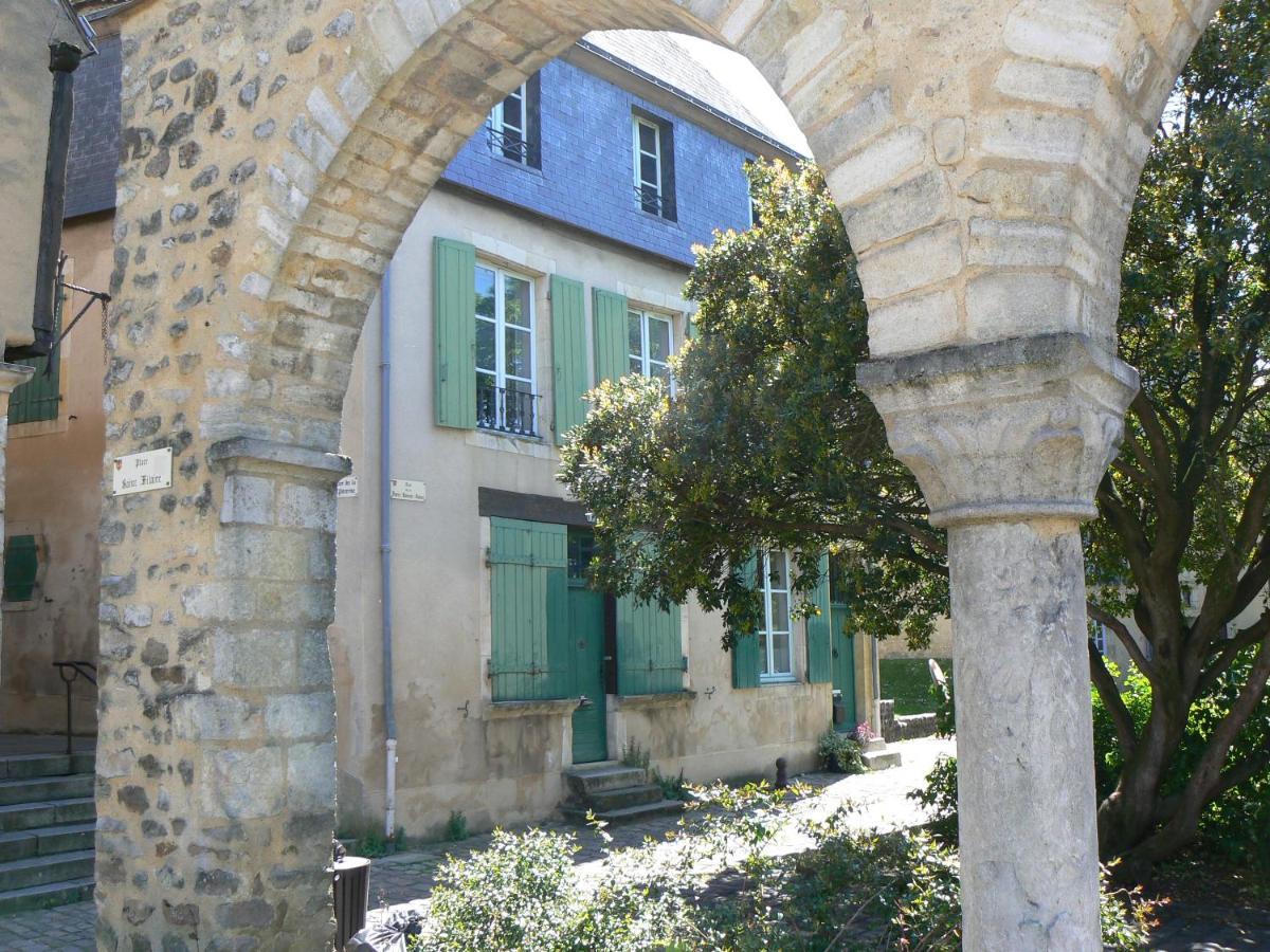 Logis Louisblanc, Muraille Romaine, Lit Queen-Size, Centre Ville 르망 외부 사진